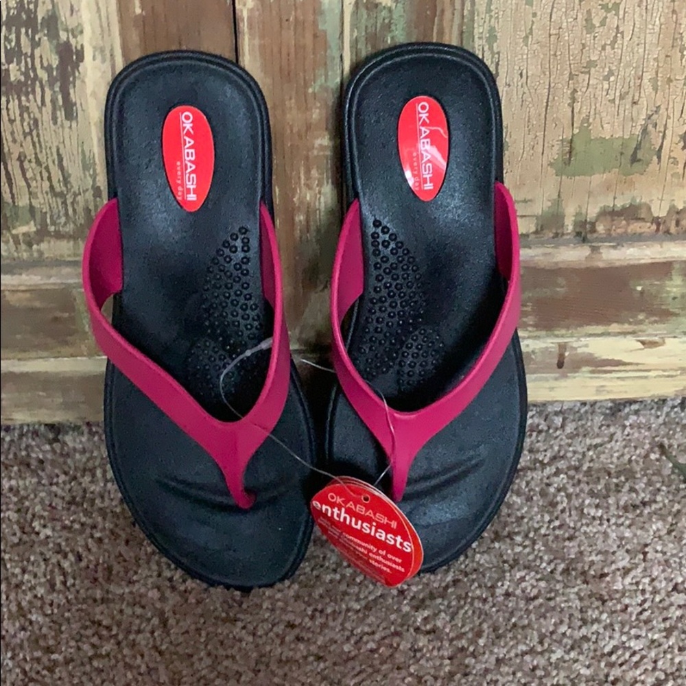 Okabashi every day flip flops. Nwt sz sm 5-6